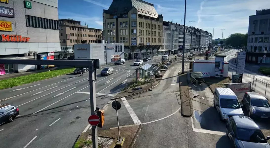 Single Slide