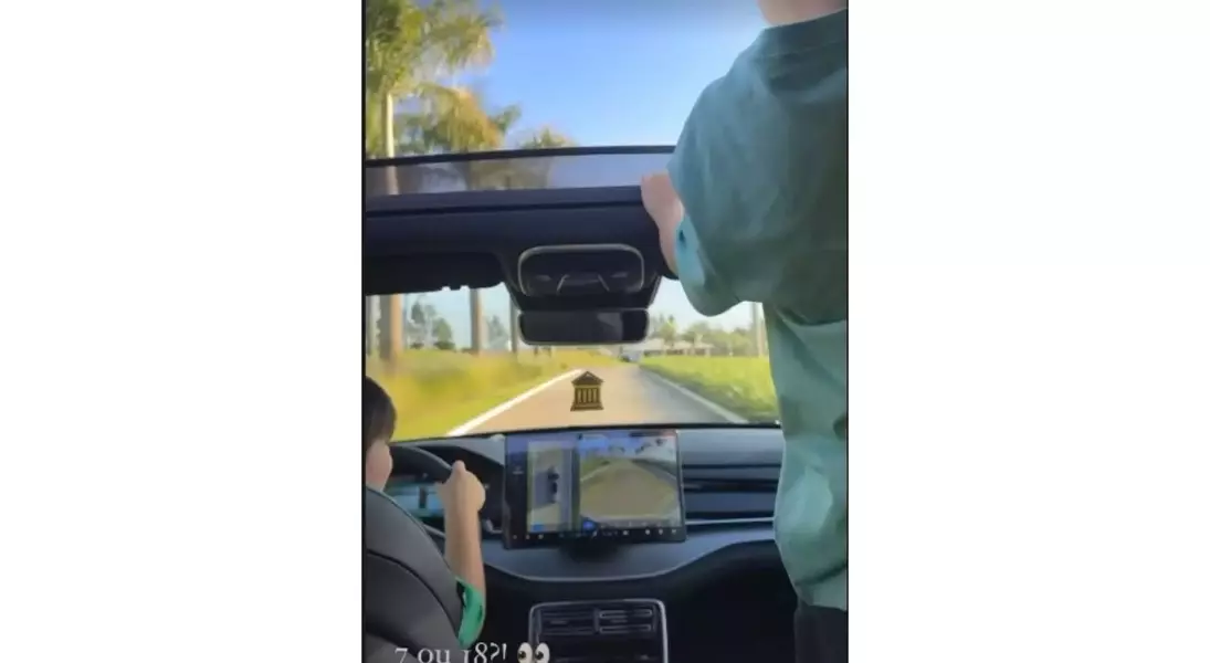 Single Slide