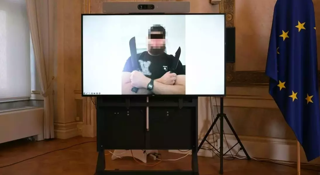 Single Slide