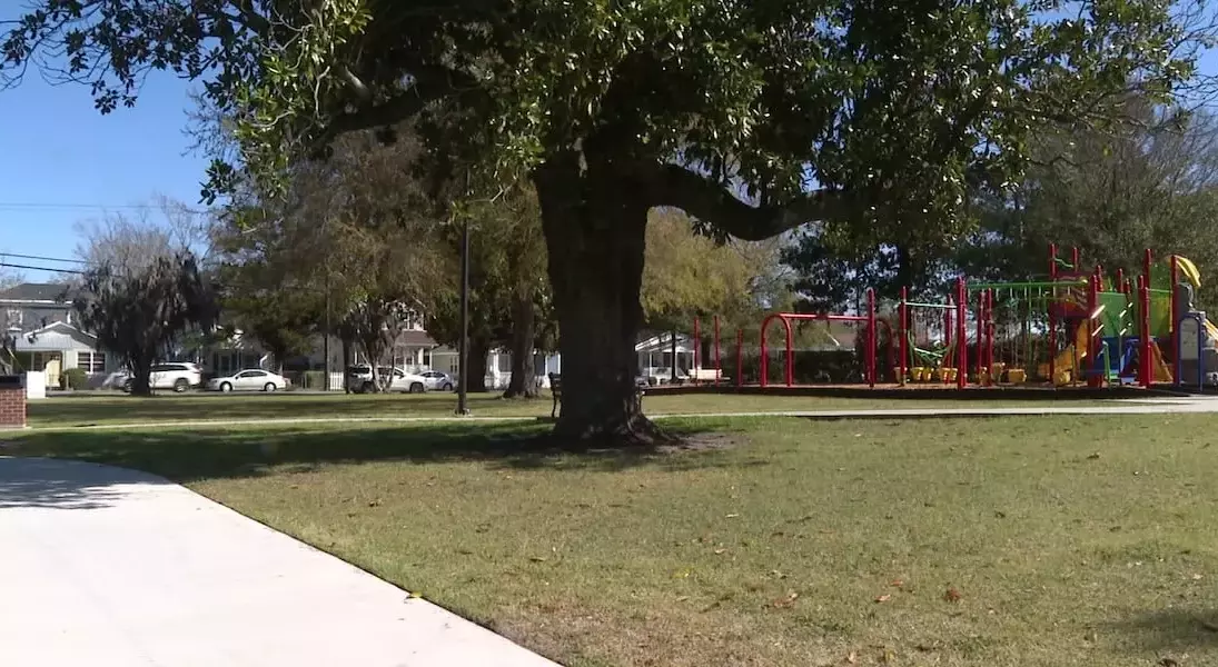 Single Slide