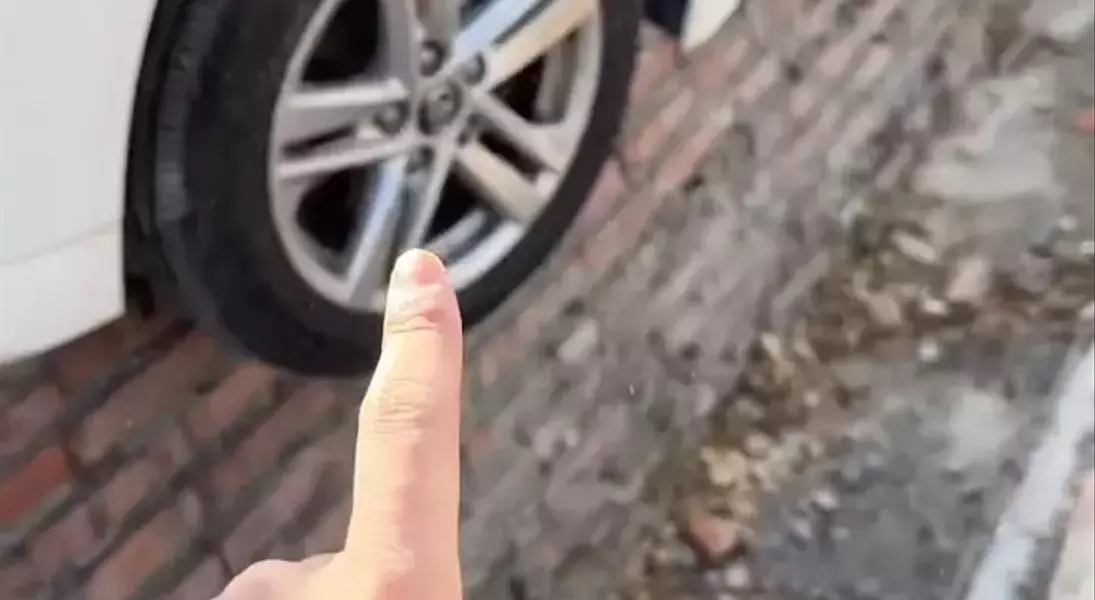 Single Slide