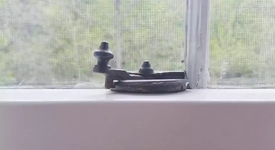 Single Slide