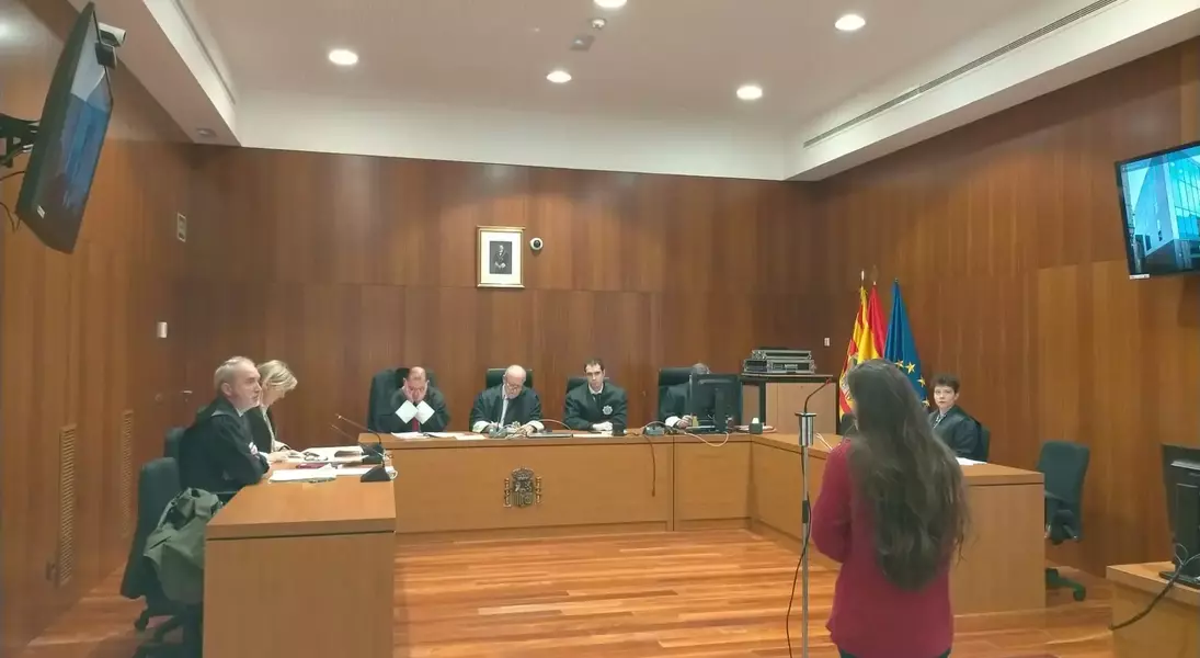 Single Slide