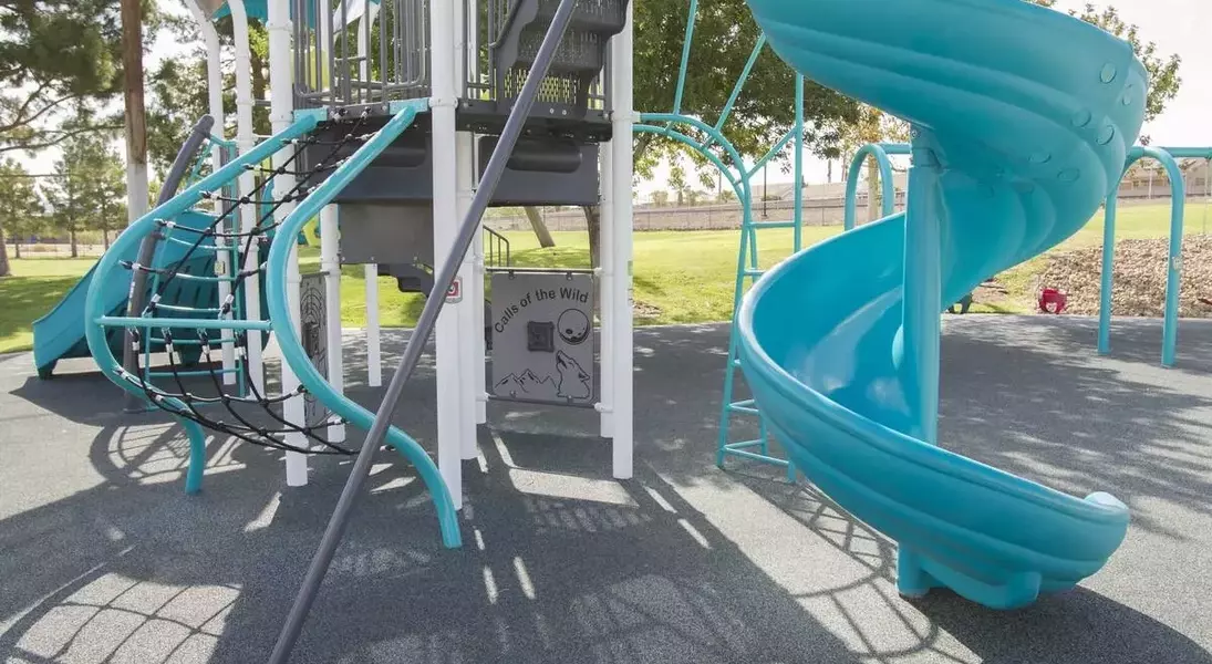 Single Slide