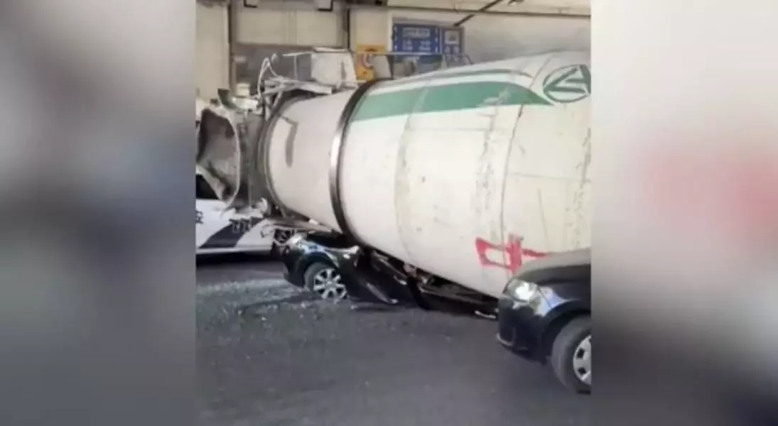 Single Slide