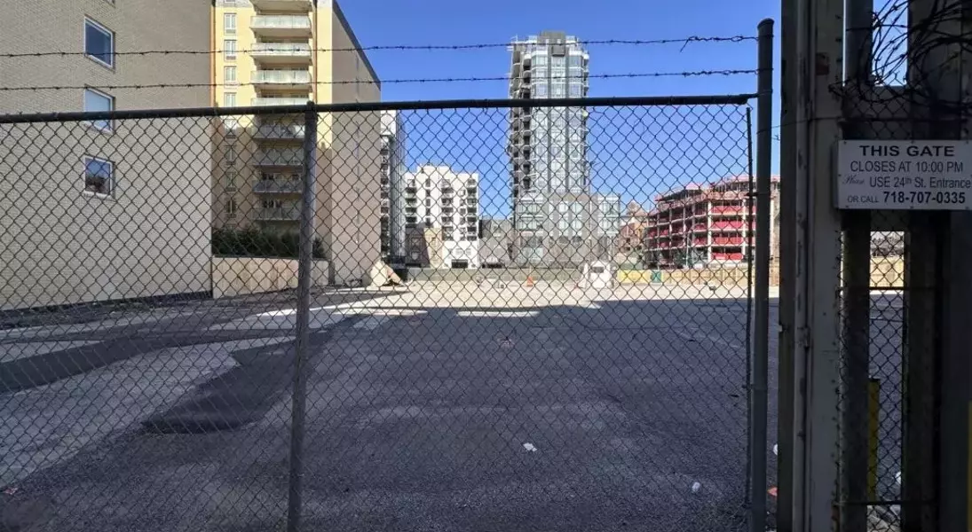 Single Slide