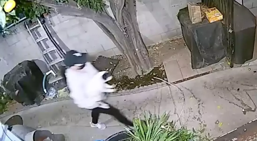 Single Slide