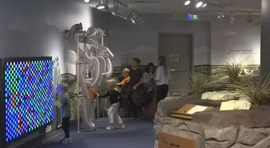 Single Slide
