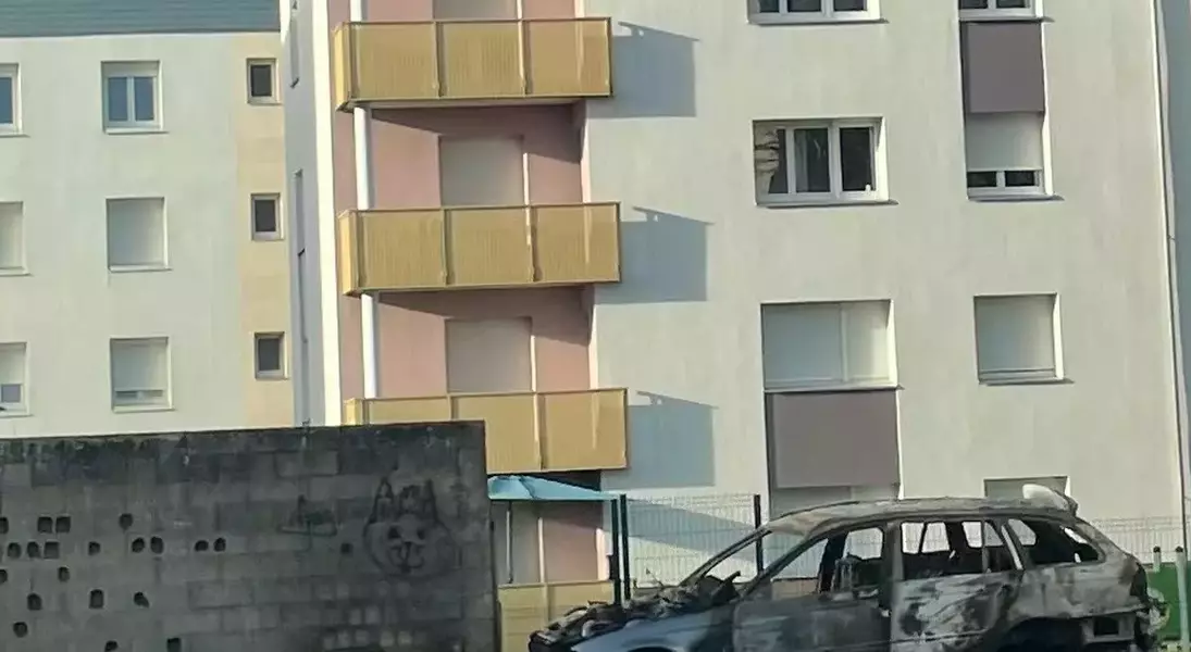 Single Slide