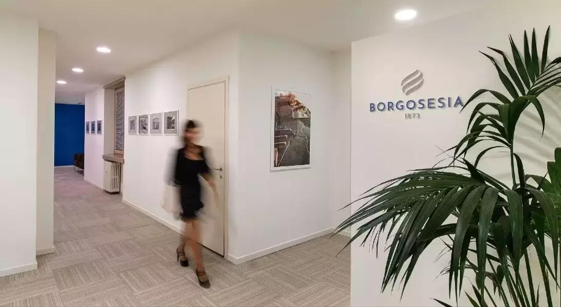 Single Slide