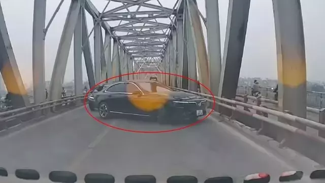 Single Slide