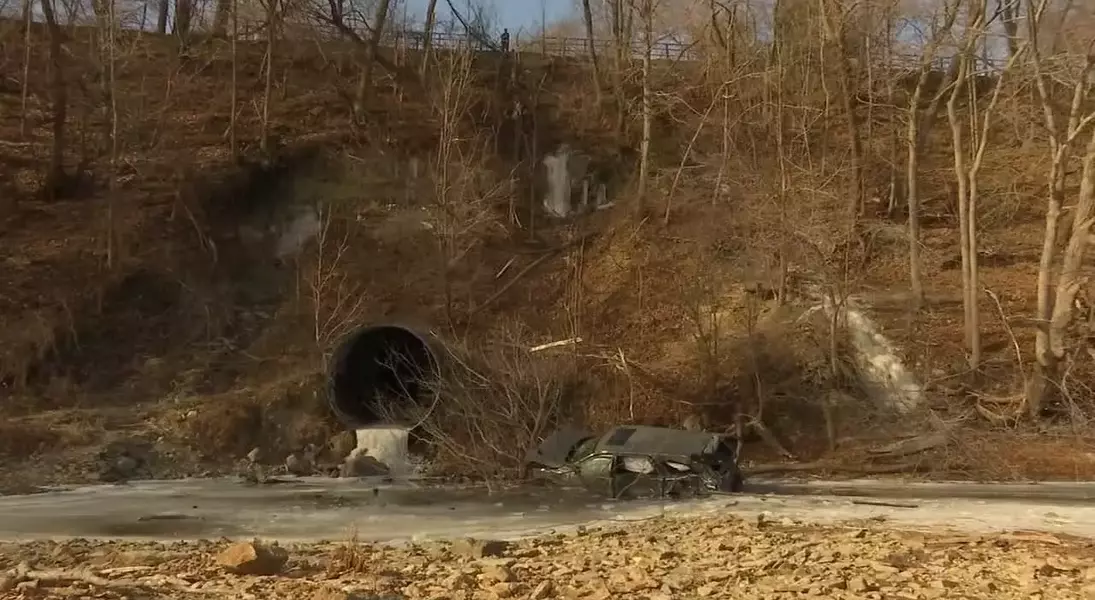 Single Slide