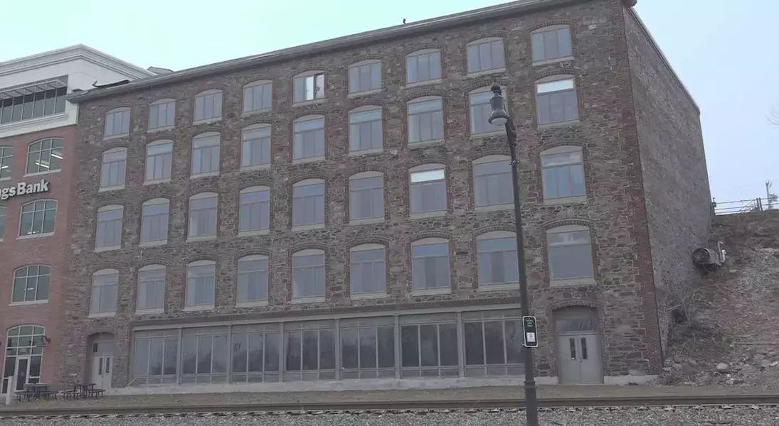 Single Slide