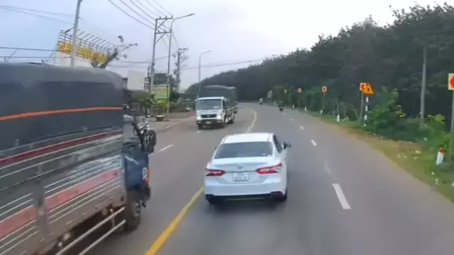 Single Slide