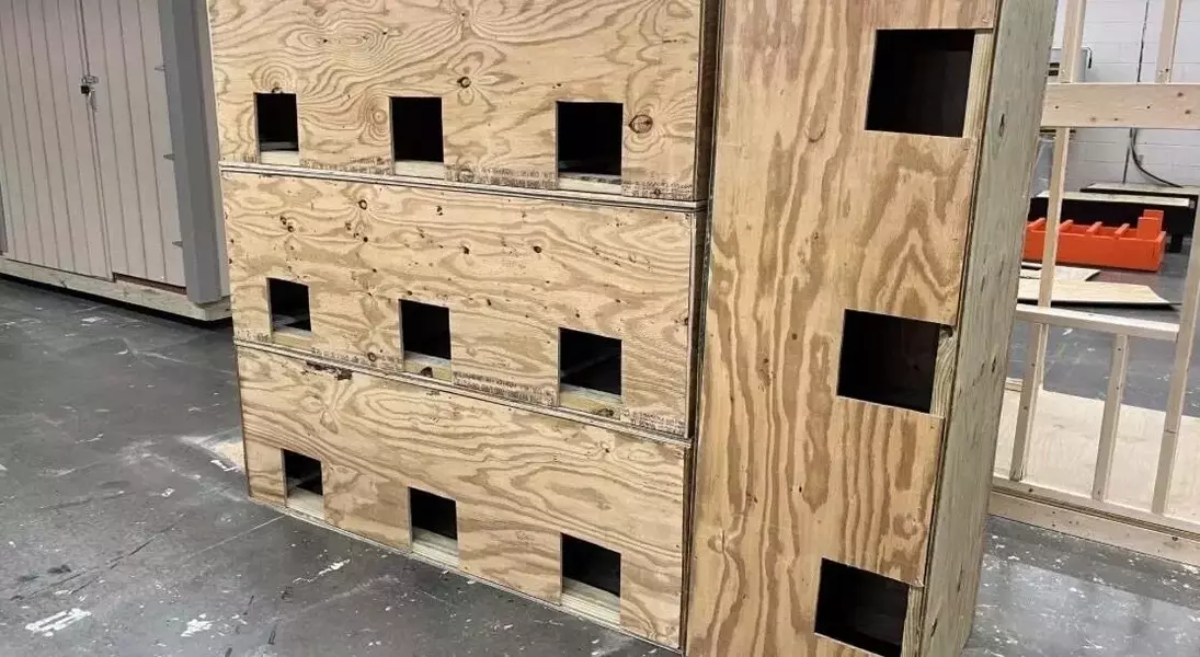 Single Slide