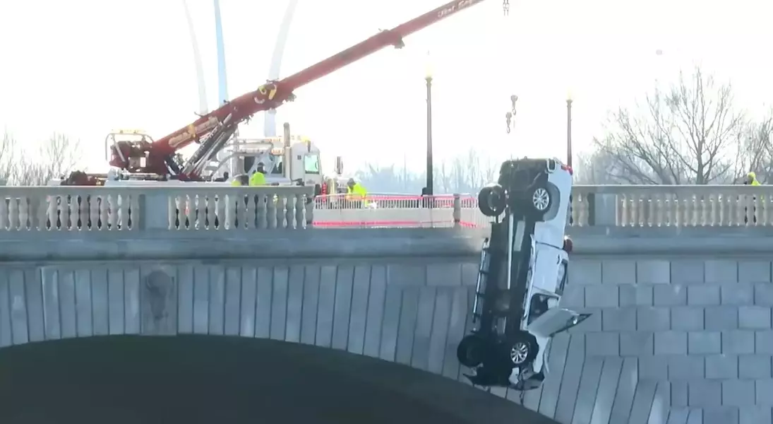 Single Slide
