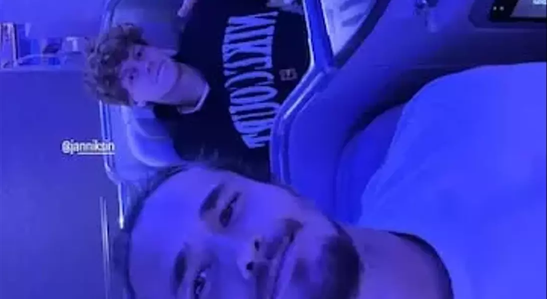 Single Slide