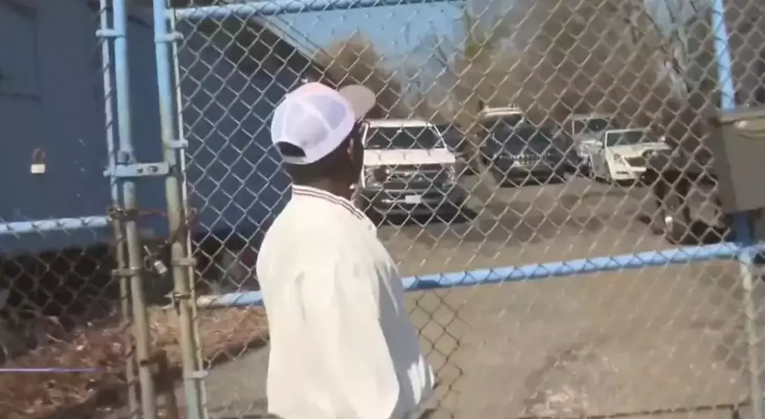 Single Slide