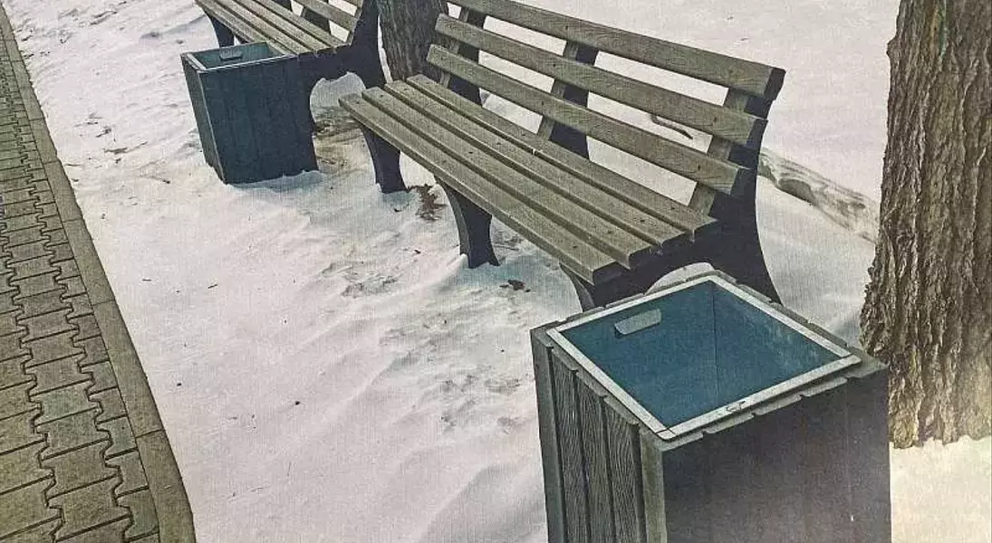 Single Slide