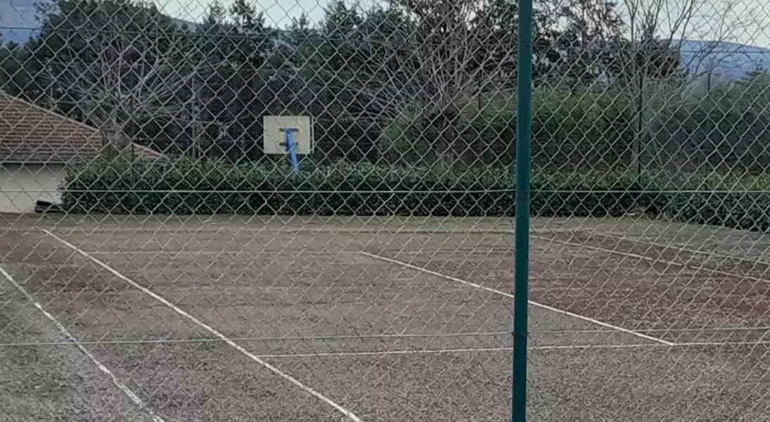 Single Slide