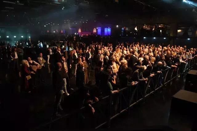 Single Slide