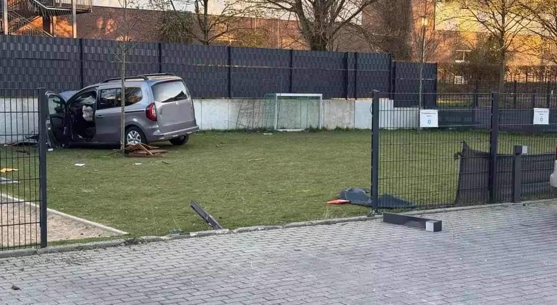 Single Slide