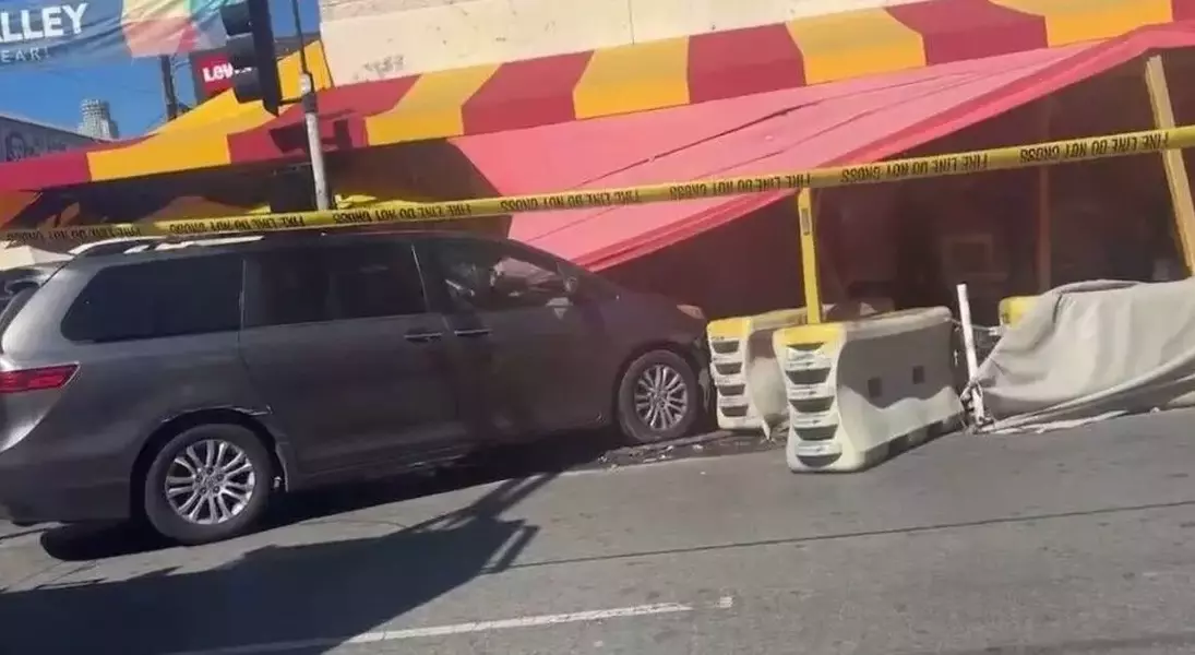 Single Slide
