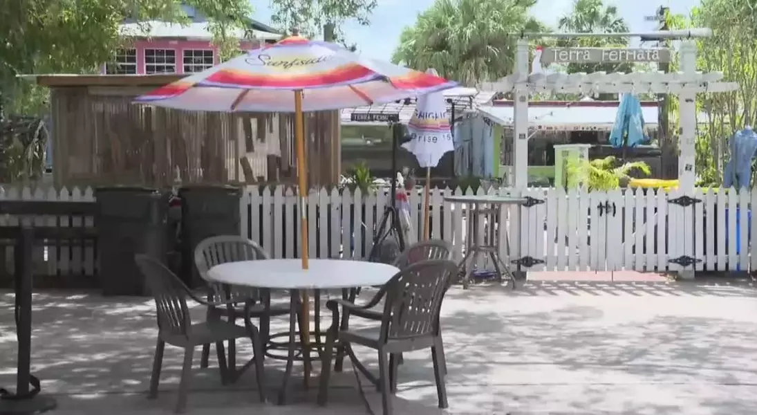 Single Slide