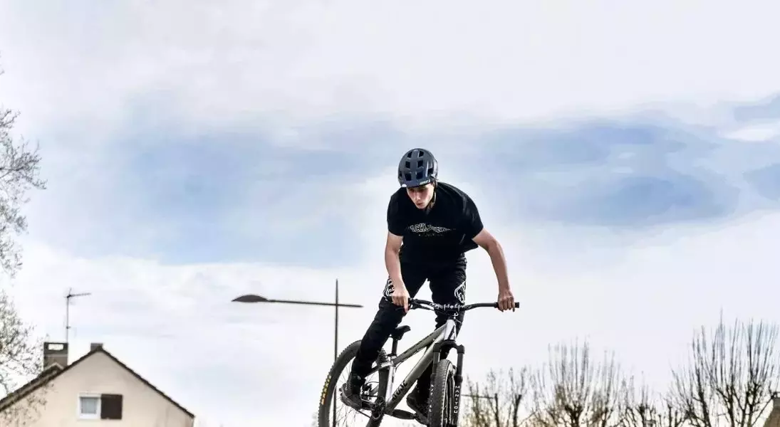 Single Slide