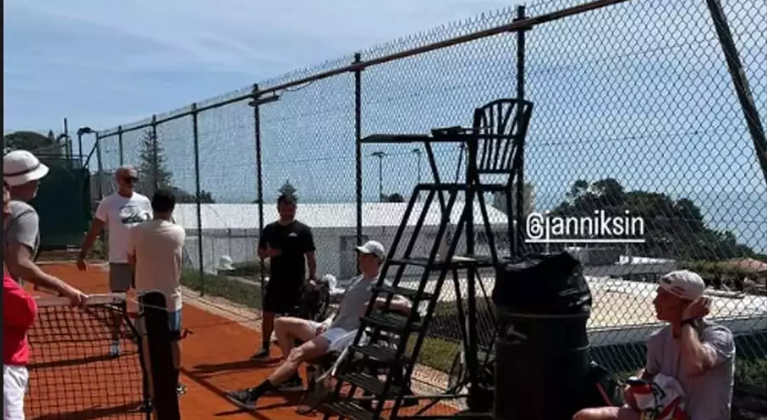 Single Slide