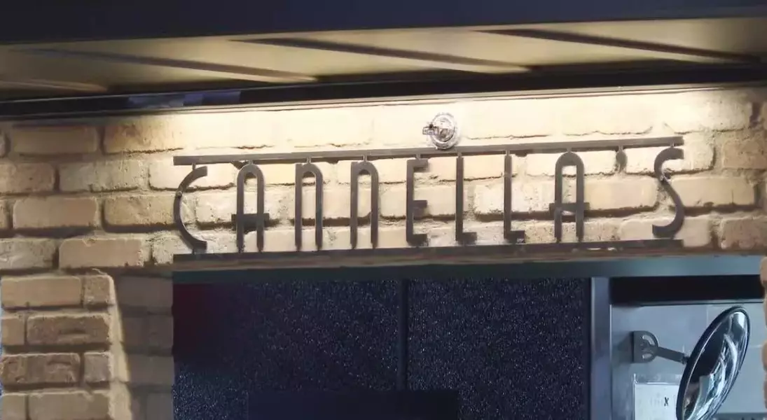 Single Slide