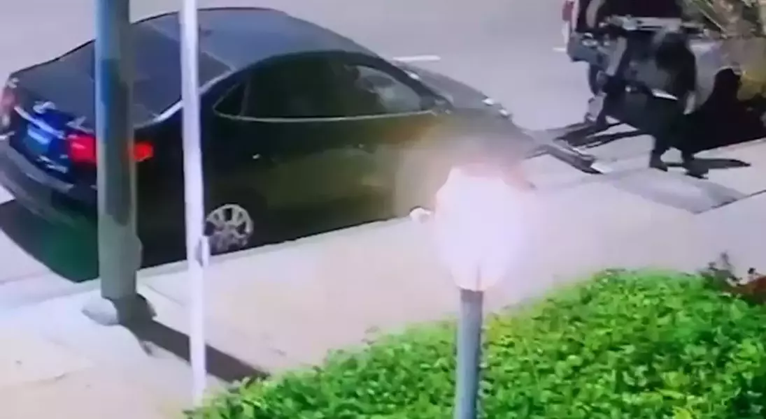 Single Slide