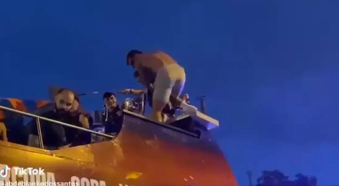 Single Slide