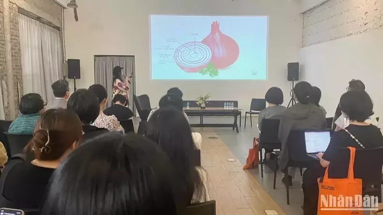 Single Slide