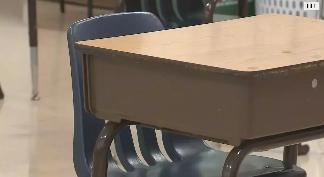 Single Slide