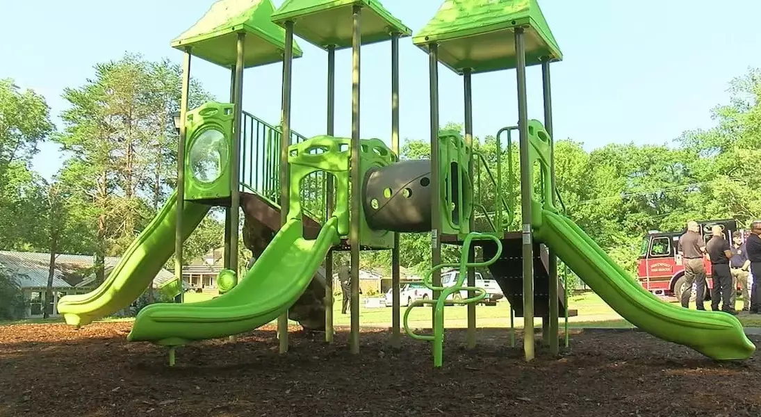 Single Slide