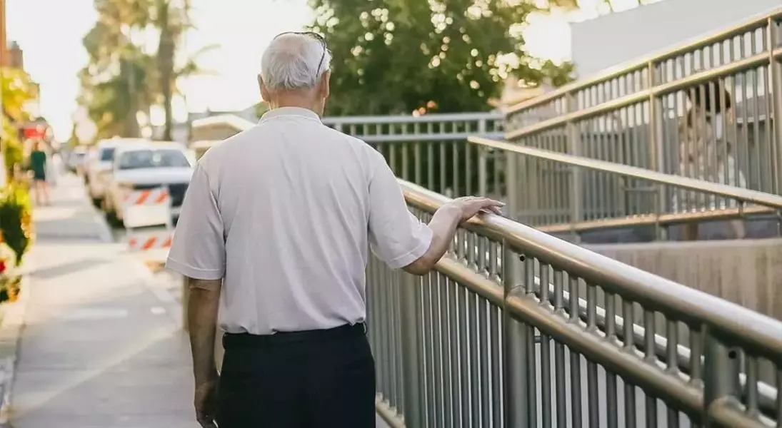 Single Slide