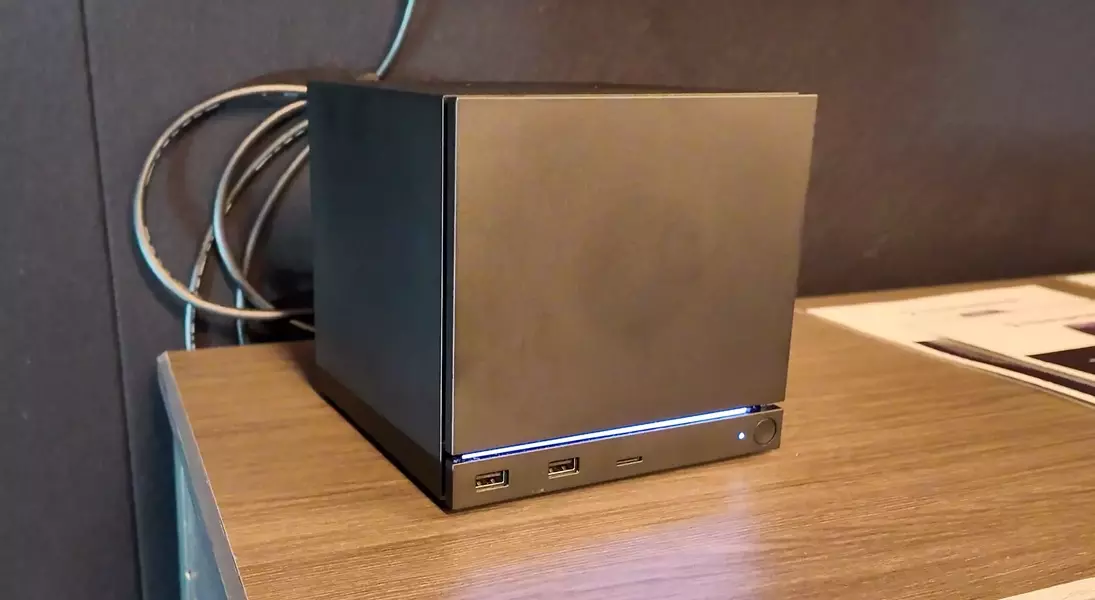 Single Slide
