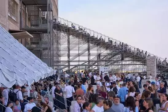 Single Slide