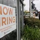 US Job Market Weakens Amidst Tariff Impacts