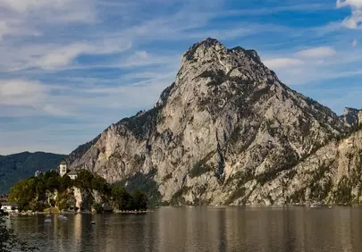Majestic Austrian Alps Reflecting in Serene Lake Traunsee