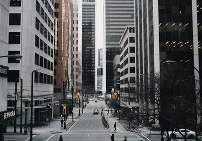 Urban Serenity: Downtown Streets at Dusk