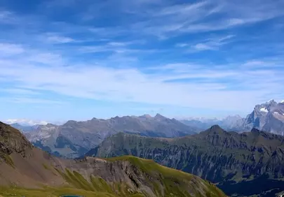 Breathtaking Alpine Panorama: Swiss Mountain Majesty