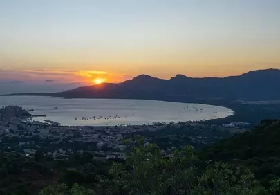 Breathtaking Calvi Bay Sunrise: Corsica's Romantic Morning Glow