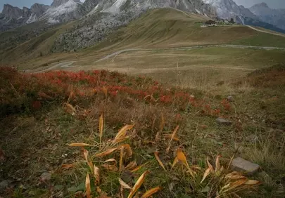 Dramatic Dolomite Peaks: Rugged Mountain Landscape Under Cloudy Skies