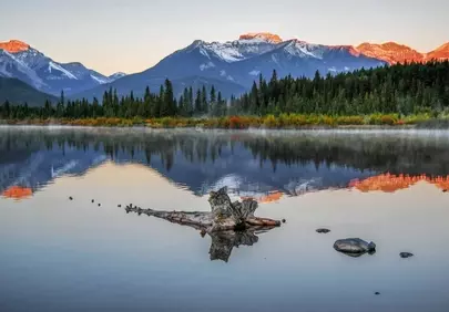 Breathtaking Alpenglow: Vermilion Lakes Sunrise Reflection