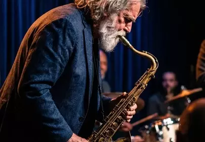 Soulful Jazz Maestro: Captivating Saxophone Performance