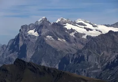 Majestic Alpine Peaks: A Breathtaking Swiss Mountain Panorama