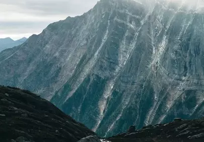 Majestic Peaks: A Serene Mountain Vista