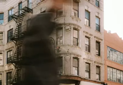 Dynamic Urban Blur: Street Life in Motion